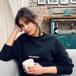 Diana Penty Instagram - Homebody 🖤