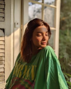Diana Penty Instagram - Where there is light, there is hope ☀️
