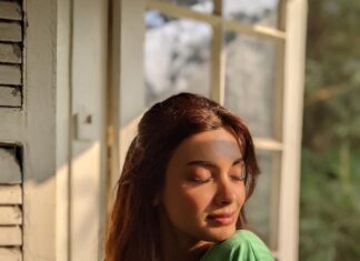 Diana Penty Instagram - Where there is light, there is hope ☀️