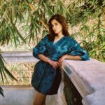 Diana Penty Instagram - Catch a falling star and put it in your pocket…save it for 2023 ☺️ Happy New Year everyone! 💗✨💫