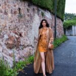 Diana Penty Instagram - My last day on the French Riviera, in @albertaferretti 😍 Au revoir Cannes…until we meet again ❤️ Full look: @albertaferretti Stylist: @namitaalexander Style team: @thanishqkokare Make Up/Hair: @shraddhamishra8 Photographer: @eastmancolourr Videographer: @amitsingh.dop, @shakeelbinafzal #GreyGoose #ViveLeVoyage @festivaldecannes, @greygoose @fetch_india Cannes, France