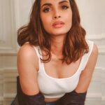 Diana Penty Instagram - 🦦 #VanityVanPhotoSeries