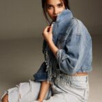 Diana Penty Instagram - Wardrobe staple…💙