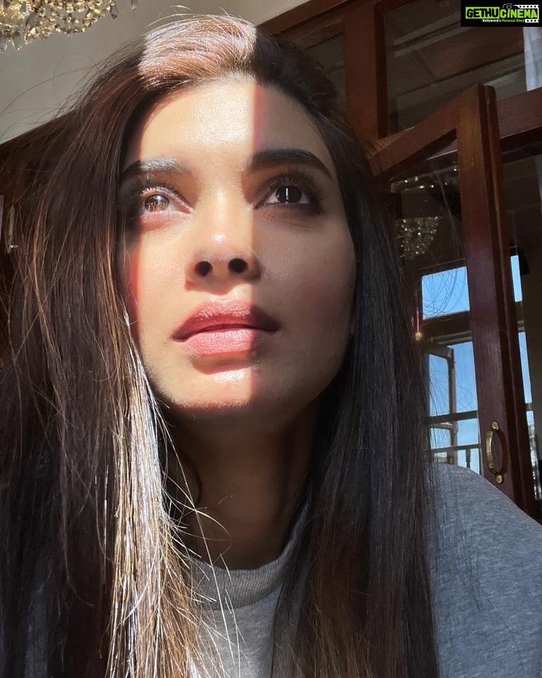 Diana Penty Instagram - Even in the darkest times… you just have to find a way to let some light in 🌟