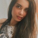 Diana Penty Instagram - No caption, yes filter kinda post 😜