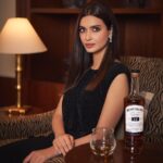 Diana Penty Instagram - A delightful #collaboration with Bowmore! Bowmore’s finesse and exceptional quality is embodied in the Art of Time and has been so since 1779. The luxurious Single Malt benefits from the power of time, becoming even more beautiful and precious over the years. Sit back, relax and savour the rich layers of heritage in a wonderful Single Malt that pays homage to the craftsmanship and legacy of one of Islay's finest. • • • #Bowmore #TheArtOfTime #Islay #SingleMaltScotch #BowmoreMoments #Time -Drink Responsibly -This content is for people above 25 years of age only JW Marriott Mumbai Juhu