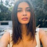 Diana Penty Instagram - Imagine all the good that can happen today... #Manifesting ✨