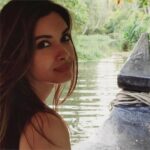 Diana Penty Instagram - Always happiest when I’m in nature 😌🌿 The time has come to accept the damage we’re creating and our part in it. I’m actively considering what I can do and how I can make the change for myself and those around me. Maybe you could too? Mother Earth will be the better for it 🌎🙌 #WorldEarthDay #TBT