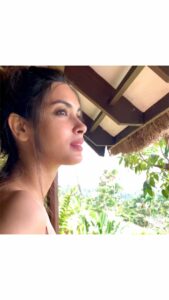 Diana Penty Instagram - Good Morning 🌴 #TeaWithD

@tajgreencoveresort