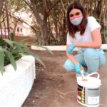 Diana Penty Instagram - A girl’s gotta do what a girl’s gotta do 🤷‍♀️😁 DIY all the way!! #HomeImprovement