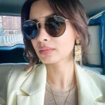 Diana Penty Instagram - A tale of two contrasting Fridays #FridayMood