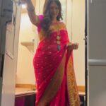 Dipika Chikhlia Instagram - Walk and walk and more walk … towards life … what ever makes you happy #instagood #photography #photooftheday #instagram #picoftheday #fashion #beautiful #instadaily #mumbai #style #photo #happy #explore #reelitfeelit #reelofinstagram #reels #fashionreel #moodyreel #mumbaiinstagram #instagramreel ##shoot #shootings #makeup up #ramayan # makeup #vanity #vanityvanshoot #blur #camera #sita #ram