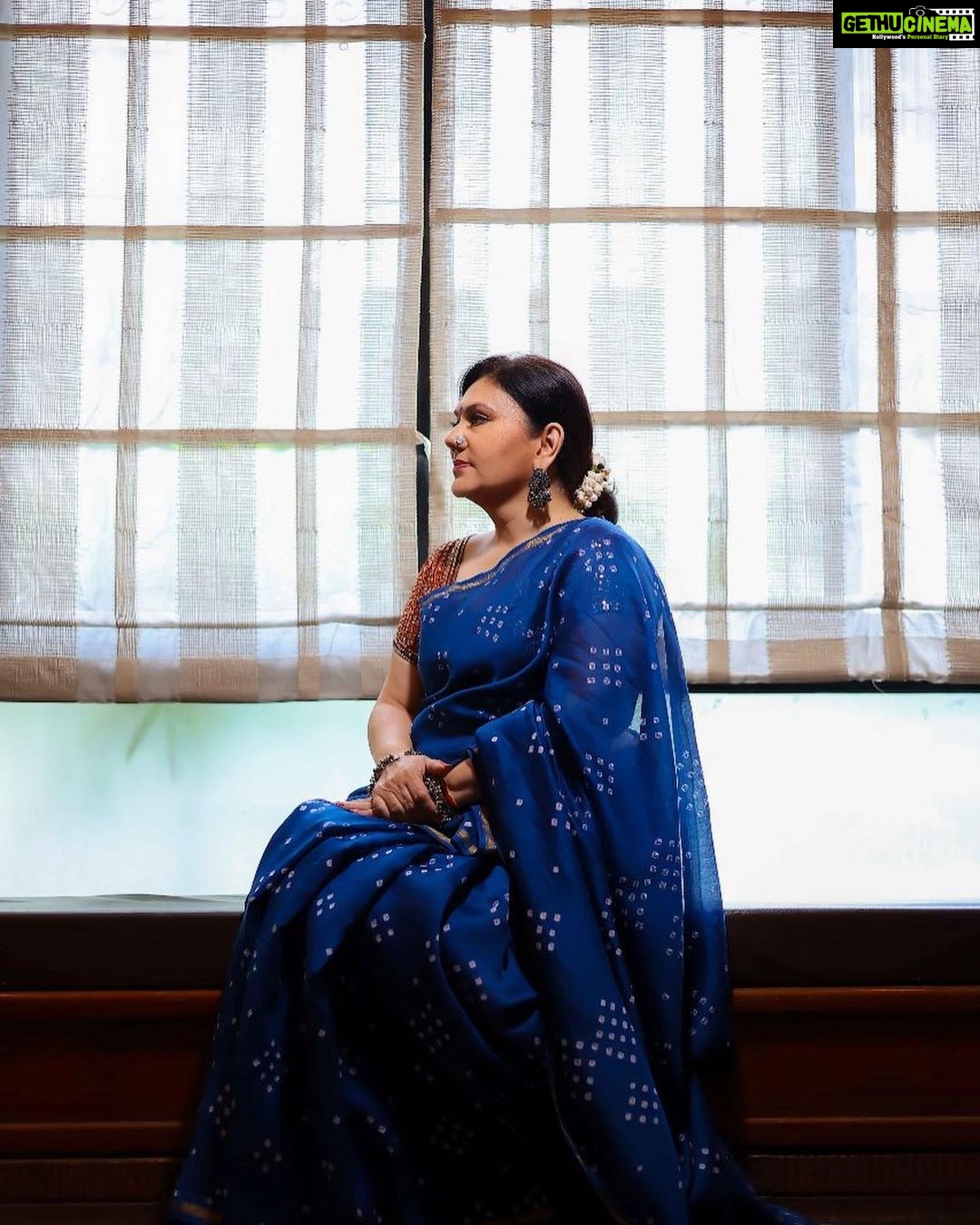 Dipika Chikhlia Instagram - Take a deep breath ….. it’s only a Monday … no calamity 😇 #instagood #photography #photooftheday #instagram #picoftheday #fashion #beautiful #instadaily #mumbai #style #photo #happy #explore #reelitfeelit #reelofinstagram #reels #fashionreel #moodyreel #mumbaiinstagram #instagramreel #instareel #Monday #motivation #mondaymotivation