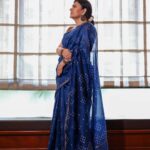 Dipika Chikhlia Instagram - Drive the Monday blues away ….have a fabulous week ahead :) #instagood #photography #photooftheday #instagram #picoftheday #fashion #beautiful #instadaily #mumbai #style #photo #happy #explore #reelitfeelit #reelofinstagram #reels #fashionreel #moodyreel #mumbaiinstagram #instagramreel #instareel #saree #cotton #industry #tall #stand #newbeginnings