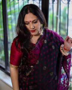 Dipika Chikhlia Instagram - Laws of life is simple …..keep it simple ….smile a lot ….. help wen ever you can …, be kind no matter what you going through….. u always get what you deserve never before it’s time and never more then u entitled to ….things will take longer then you think that’s why never give up ,have a good day :) #instagood #photography #photooftheday #instagram #picoftheday #fashion #beautiful #instadaily #mumbai #style #photo #happy #explore #reelitfeelit #reelofinstagram #reels #fashionreel #moodyreel #mumbaiinstagram #instagramreel #instareel #think #thoughts #kind #hope #proverbs