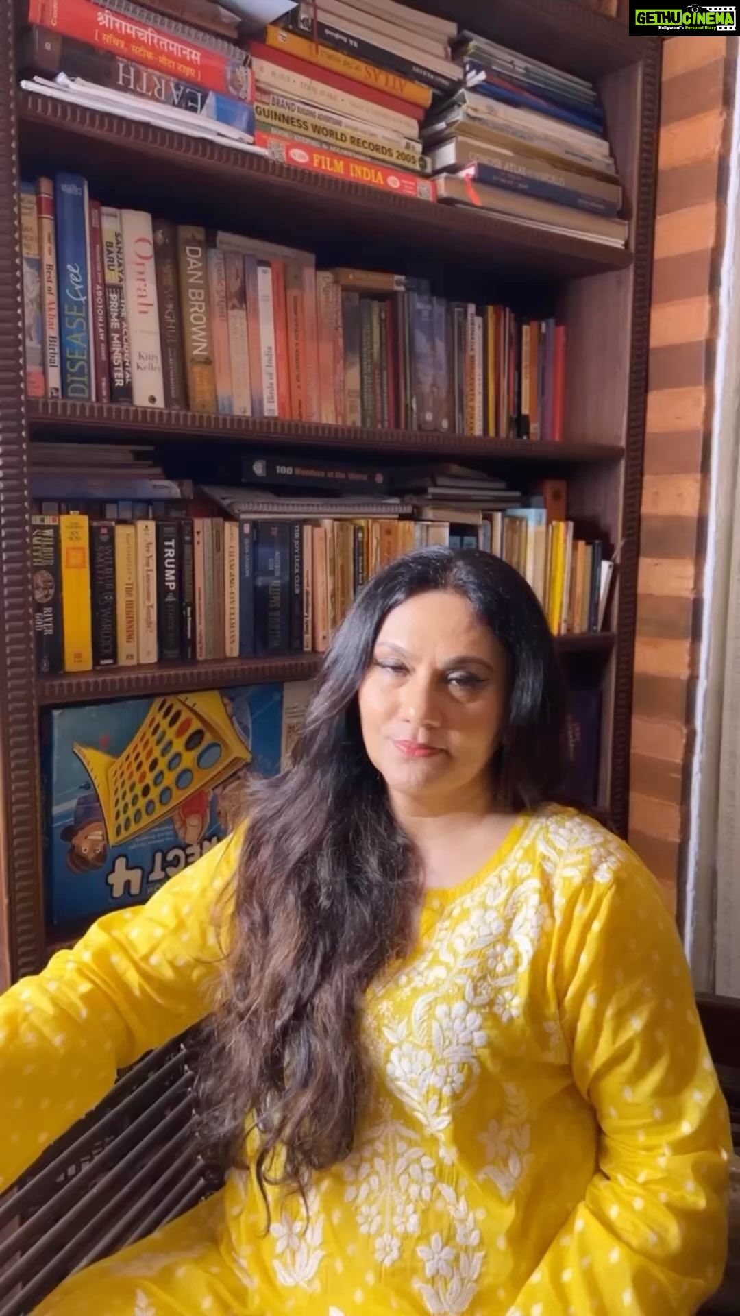 Dipika Chikhlia Instagram - Hindi is our national language :) proud indian :))) #instagood #photography #photooftheday #instagram #picoftheday #fashion #beautiful #instadaily #mumbai #style #photo #happy #explore #reelitfeelit #reelofinstagram #reels #fashionreel #moodyreel #mumbaiinstagram #instagramreel #instareels #hindi #indian #tradition #ramsita #pride #proudindian #ramayana #mahabharat
