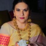 Dipika Chikhlia Instagram - Wishing you all a very happy navratri 🙏 May you all be blessed with health wealth and happiness 💐😇❤️ always Jewellery : @abarantimelessjewellery #navratri #durgapuja #celebrations #festivemode #festivals #instagood #photography #photooftheday #instagram #picoftheday #fashion #beautiful #instadaily #mumbai #style #photo #happy #explore #reelitfeelit #reelofinstagram #reels #fashionreel #ethnicreels #traditionalwearttt #instabollywood #manavmanglani