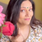 Dipika Chikhlia Instagram - Wishing you all a happy weekend :) #instagood #photography #photooftheday #instagram #picoftheday #fashion #beautiful #instadaily #mumbai #style #photo #happy #explore #reelitfeelit #reelofinstagram #reels #fashionreel #moodyreel #mumbaiinstagram #instagramreel #instareel#dipikachikhliatopiwala #Trendingreels #viral #Viralvideo#dipika#safe #weeekend #happy
