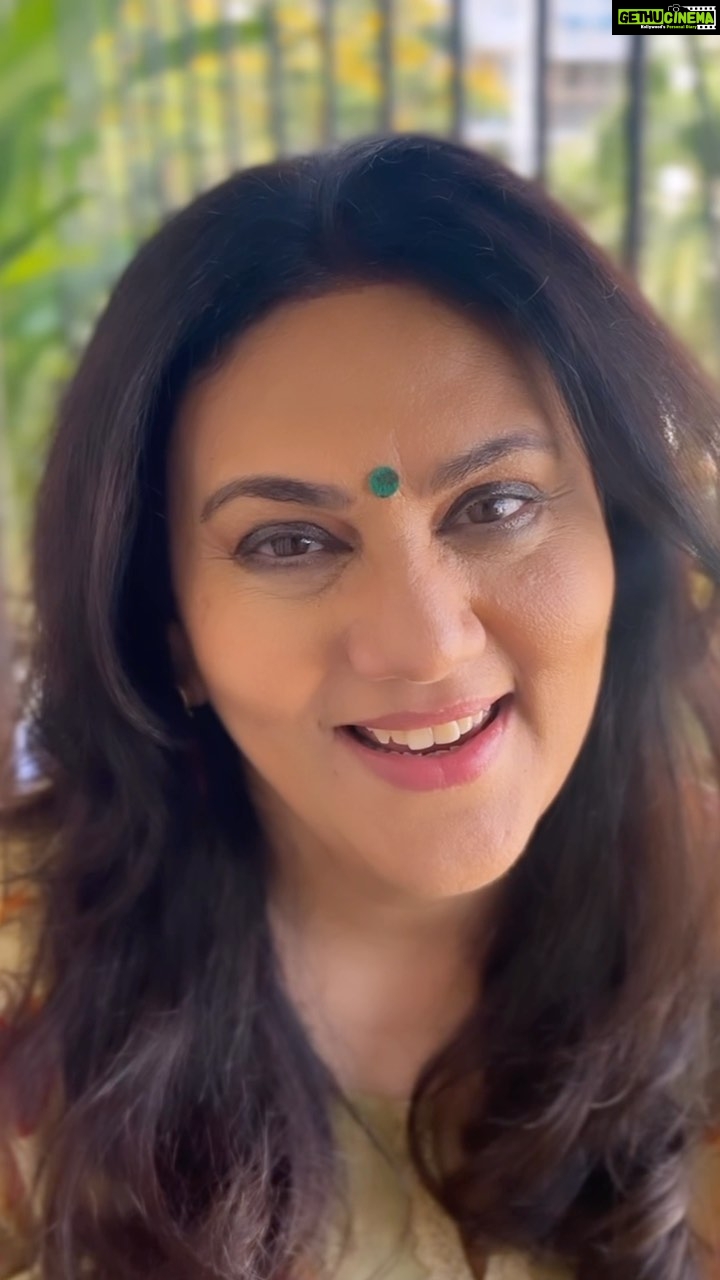 Dipika Chikhlia Instagram - Synched on a male voice … loved the song too much ….😊 #hindi #songs #films #letters #instagood #photography #photooftheday #instagram #picoftheday #fashion #beautiful #instadaily #mumbai #style #photo #happy #explore #reelitfeelit #reelofinstagram #reels #fashionreel #moodyreel #mumbaiinstagram #instagramreel #instareel#dipikachikhliatopiwala #Trendingreels #viral #Viralvideo #dipikachikhlia