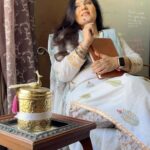 Dipika Chikhlia Instagram - Life in a fast forward mode … it’s slipping by too quickly 🎼💐 … do what you are meant to do ,also quickly #instagood #photography #photooftheday #instagram #picoftheday #fashion #beautiful #instadaily #mumbai #style #photo #happy #explore #reelitfeelit #reelofinstagram #reels #fashionreel #moodyreel #mumbaiinstagram #instagramreel #instareel#dipikachikhliatopiwala #Trendingreels #viral #Viralvideo