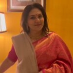 Dipika Chikhlia Instagram - Two sides of the same coin :) #instagood #photography #photooftheday #instagram #picoftheday #fashion #beautiful #instadaily #mumbai #style #photo #happy #explore #reelitfeelit #reelofinstagram #reels #fashionreel #moodyreel #mumbaiinstagram #instagramreel #instareel#dipikachikhliatopiwala #Trendingreels #viral #viralvideos