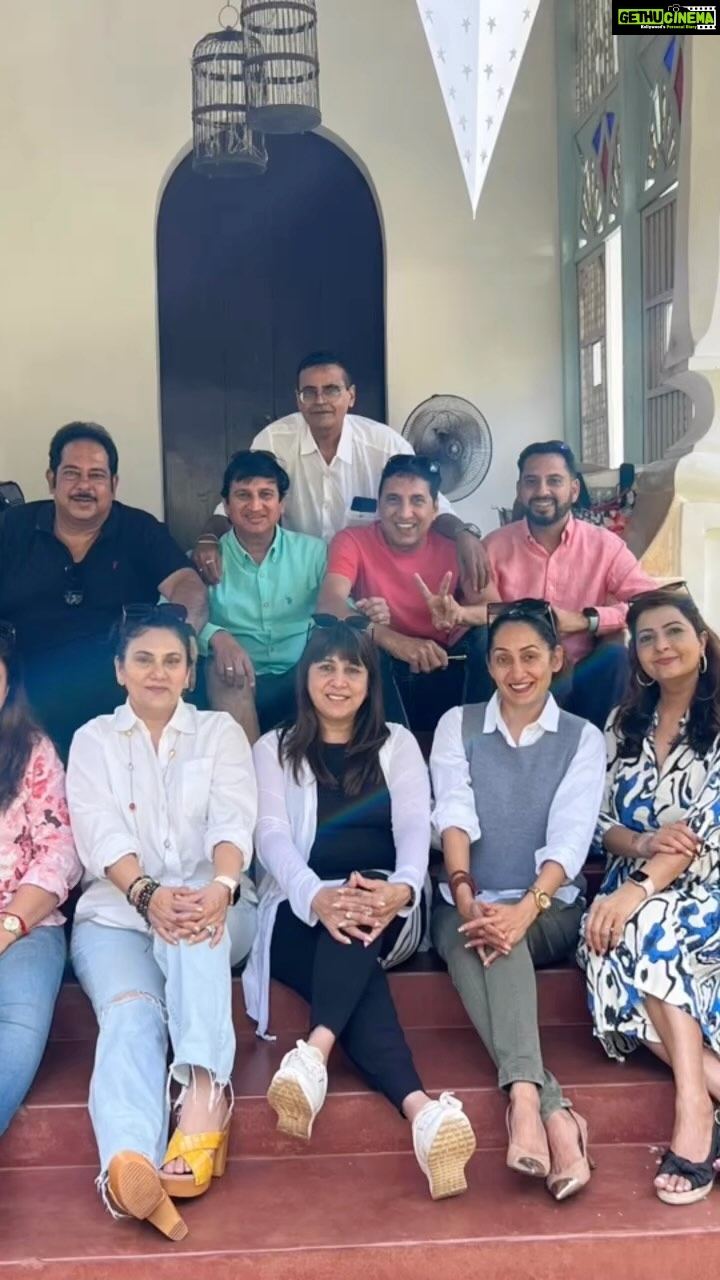 Dipika Chikhlia Instagram - Happy Sunday to you all …. Pics of all my friends from our recent trip to goa 2023 @aaam15 @apoorvashah @specialityliving @rb_boss #instagood #photography #friendship #family #photooftheday #instagram #picoftheday #fashion #beautiful #instadaily #mumbai #style #photo #happy #explore #reelitfeelit #reelofinstagram #reels #fashionreel #moodyreel #mumbaiinstagram #instagramreel #instareel#dipikachikhliatopiwala #Trendingreels #viral #Viralvideo
