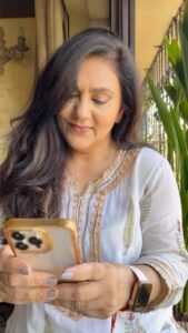 Dipika Chikhlia Instagram - Just for fun … 🙌💝 #instagood #photography #photooftheday #instagram #picoftheday #fashion #beautiful #instadaily #mumbai #style #photo #happy #explore #reelitfeelit #reelofinstagram #reels #fashionreel #moodyreel #mumbaiinstagram #instagramreel #instareel#dipikachikhliatopiwala #Trendingreels #viral #Viralvideo