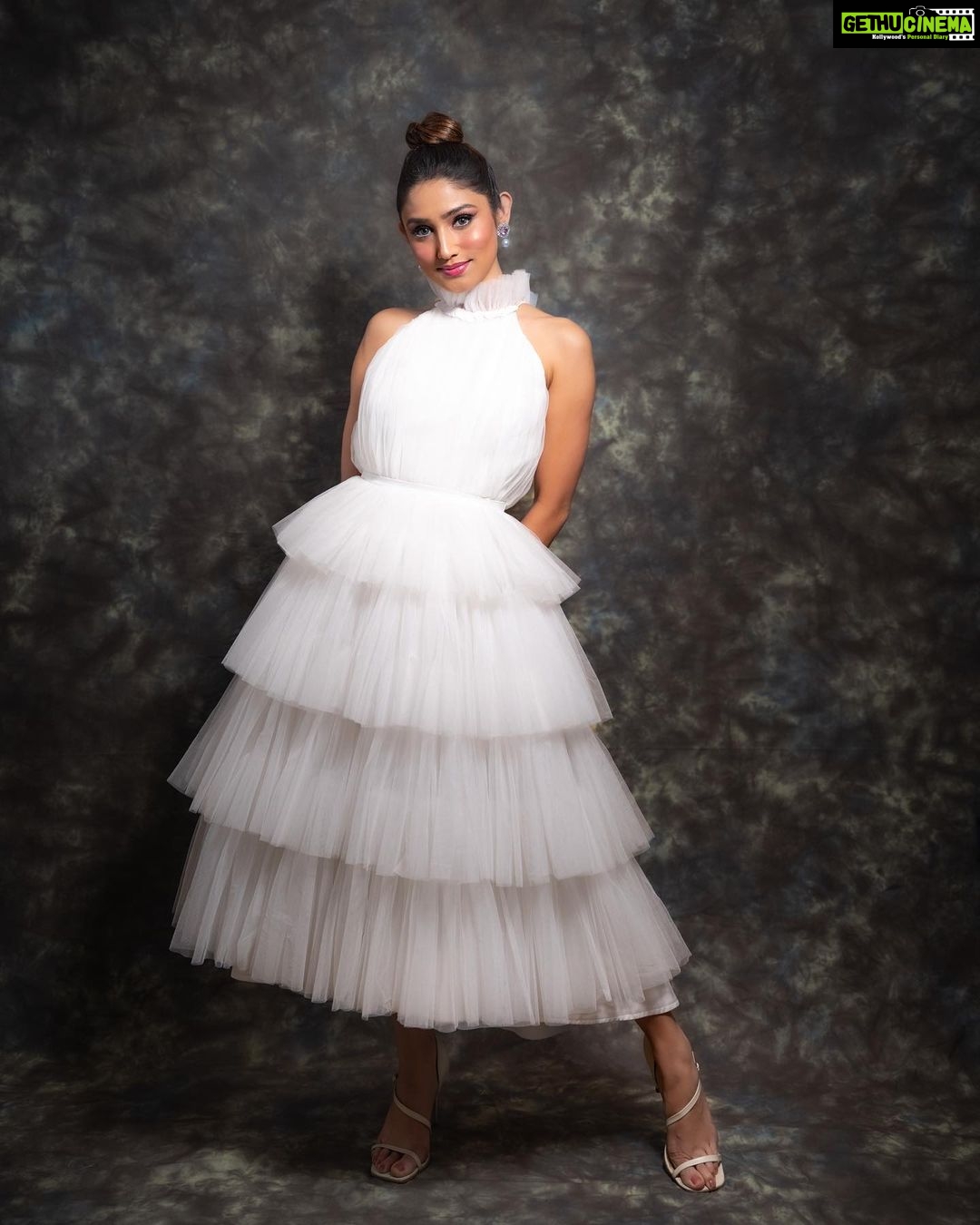 Donal Bisht Instagram - “Even if you enter the dirty water, stay neat like a white swan!” . . . . . . . . . . . . . . . . . . . . . . . . . . . @deepak_das_photography 📸 MUAH : @makeoverbysejalthakkar Styled : @Akansha.27 @tiara_gal Outfit : @aayannabysiimie Jewellery : @the_jewel_gallery Assisted by @stylebypriyankaa . . . . . . . . . . . #swan #white #lights #donalbisht #elegant #hot #explore #goodmorning #donalbisht #view #instagood #instamood #goodvibes #happy #happymood #pictureoftheday #best #beautiful #dress #love #instadaily #instagram #instamood #instalike #blessed #actor #actorslife #glow #outfit #glam #photoshoot