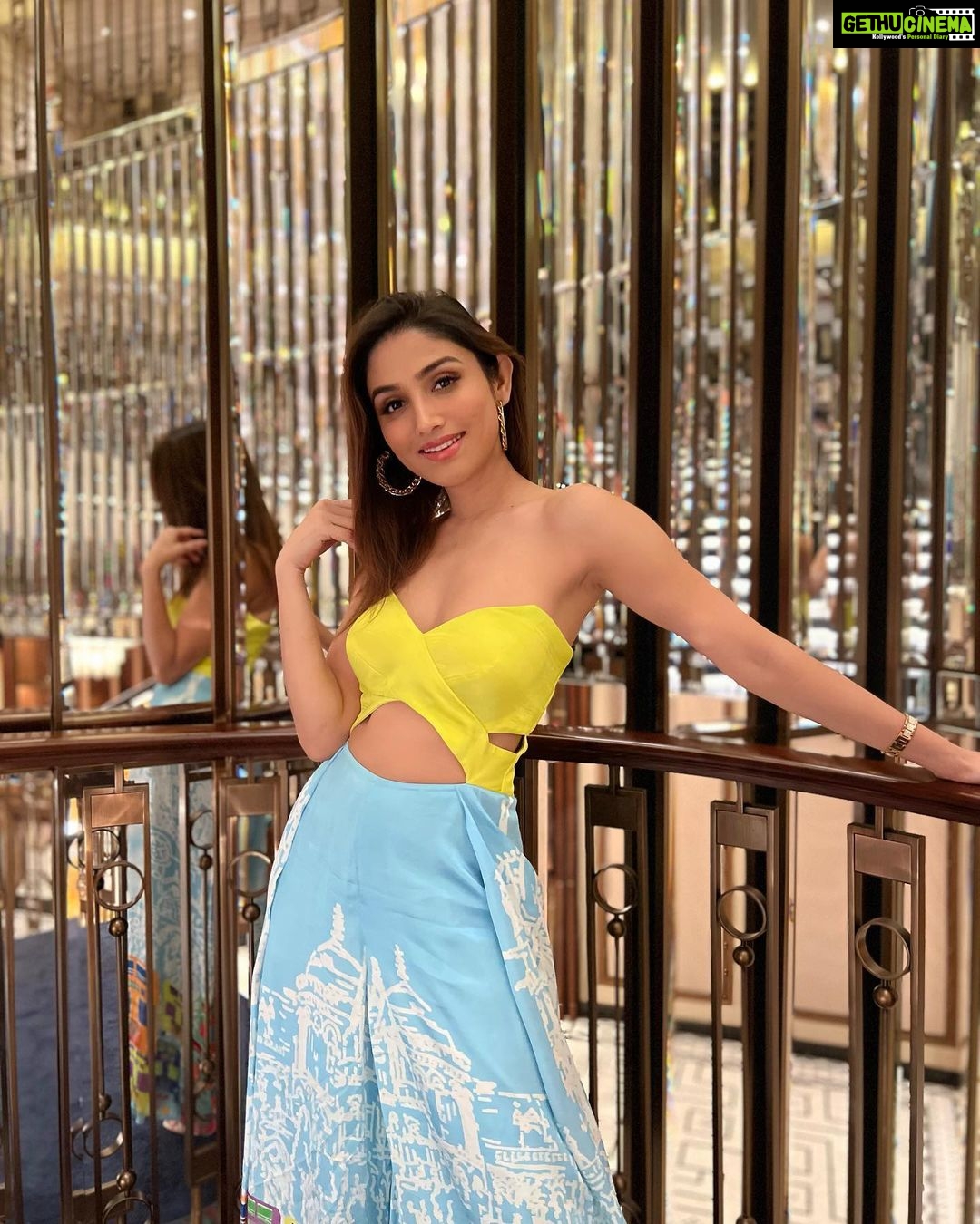 Donal Bisht Instagram - Attempt the impossible 💕 . . . . . . . . . . . . . . . . . . . . . . . . . . . . . . #hot #explore #morning #goodmorning #donalbisht #view #instagood #instamood #aboutlastnight #goodvibes #happy #happymood #pictureoftheday #best #beautiful #dress #love #instadaily #instagram #instamood #instalike #blessed #actor #actress #actorslife #reel #green #photoshoot #glow #outfit #glam