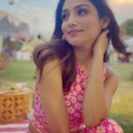 Donal Bisht Instagram - Be in the right company to flourish .. wrong company will always find a way to pull u down!! . . . . . . . . . . . . . . . . . . . . . . . . Accessories: @tiara_gal @akansha.27 . . . . . . . . . . . . . . . . . . . . . . . . . . . . . . #soulfestival #udaipur #lifestyleasia #donalbisht #hot #explore #goodmorning #donalbisht #view #instagood #instamood #goodvibes #happy #happymood #pictureoftheday #best #beautiful #dress #love #instadaily #instagram #instamood #instalike #blessed #actor #actorslife #glow #outfit #glam