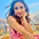 Donal Bisht Instagram - Be in the right company to flourish .. wrong company will always find a way to pull u down!! . . . . . . . . . . . . . . . . . . . . . . . . Accessories: @tiara_gal @akansha.27 . . . . . . . . . . . . . . . . . . . . . . . . . . . . . . #soulfestival #udaipur #lifestyleasia #donalbisht #hot #explore #goodmorning #donalbisht #view #instagood #instamood #goodvibes #happy #happymood #pictureoftheday #best #beautiful #dress #love #instadaily #instagram #instamood #instalike #blessed #actor #actorslife #glow #outfit #glam