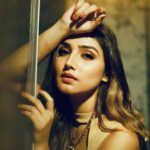 Donal Bisht Instagram - Scarlet 💫 . . . . . . . . . . . . . . 📸 @rohit_rajputtar . . . . . . . . #hot #explore #morning #goodmorning #donalbisht #view #instagood #instamood #aboutlastnight #goodvibes #happy #happymood #pictureoftheday #best #beautiful #dress #love #instadaily #instagram #instamood #instalike #blessed #actor #actress #actorslife #reel #green #photoshoot #glow #outfit #glam