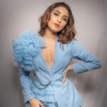 Donal Bisht Instagram - I can buy myself flowers Write my name in the sand Talk to myself for hours Say things you don't understand I can take myself dancing And I can hold my own hand Yeah, I can love me better than you can . . . . . . . . . . . . . . 📸 @deepak_das_photography Outfit by : @sonia_verma_fashionista Styled by : @publiquedom Jewellery : @the_jewel_gallery by @Akansha.27 @tiara_gal Makeup : @makeupbysheryl.b Hair : @makeoverbysejalthakkar . . . . . . . . . . . . . . . #hot #explore #morning #goodmorning #donalbisht #view #instagood #instamood #aboutlastnight #goodvibes #happy #happymood #pictureoftheday #best #beautiful #dress #love #instadaily #instagram #instamood #instalike #blessed #actor #actress #actorslife #reel #green #photoshoot #glow #outfit #glam