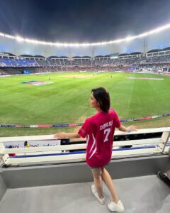 Donal Bisht Instagram - Final Match Day 🏏 😃 #ILT20 
.
.
Coupon code : DONAL100
Tags: @sportsbuzz.11 & @tgbtroop
Hashtags: #buzzmakers #sportsbuzz11

.
.
.
.
.
.
.
.
.
.
.
.
.
.
.
.
.
.
.
.
.
.
.
.
.
.

#cricket #ground #hot #explore #goodmorning #donalbisht #view #instagood #instamood #aboutlastnight #goodvibes #happy #pictureoftheday #best #beautiful #dress #love #instadaily #instagram #instamood #instalike #blessed #actress #actorslife #photoshoot #glow #outfit #visitdubai