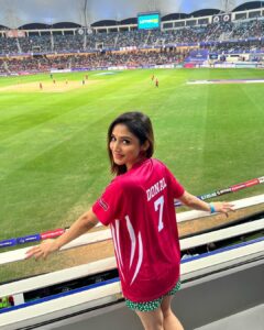 Donal Bisht Instagram - Final Match Day 🏏 😃 #ILT20 . . Coupon code : DONAL100 Tags: @sportsbuzz.11 & @tgbtroop Hashtags: #buzzmakers #sportsbuzz11 . . . . . . . . . . . . . . . . . . . . . . . . . . #cricket #ground #hot #explore #goodmorning #donalbisht #view #instagood #instamood #aboutlastnight #goodvibes #happy #pictureoftheday #best #beautiful #dress #love #instadaily #instagram #instamood #instalike #blessed #actress #actorslife #photoshoot #glow #outfit #visitdubai Dubai International Stadium