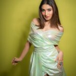 Donal Bisht Instagram - Hey YOU 💚 . . . . . . . . . . . . . . . . . . . . . 📸 @deepak_das_photography MUAH : @makeoverbysejalthakkar Styled : @Akansha.27 @tiara_gal Outfit : @aayannabysiimie Jewellery : @the_jewel_gallery Assisted by @stylebypriyankaa . . . . . . . . . #hot #explore #morning #goodmorning #donalbisht #view #instagood #instamood #aboutlastnight #goodvibes #happy #happymood #pictureoftheday #best #beautiful #dress #love #instadaily #instagram #instamood #instalike #blessed #actor #actress #actorslife #reel #green #photoshoot #glow #outfit #glam