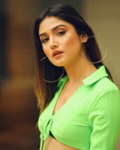 Donal Bisht Instagram - Neon green it is !! 🔫
.
.
.
.
.
.
.
.
.
.
.
MAUH @jm_makeupandhair_official 
.
.
.
.
.
.
.
.
.
.
.
#hot #explore #morning #goodmorning #donalbisht #black #instagood #instamood #aboutlastnight #goodvibes #happy #happymood #pictureoftheday #best #beautiful #balcony #love #instadaily #instagram #instamood #instalike #blessed #actor #actress #actorslife #newyear #instastyle #photoshoot #style