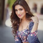 Donal Bisht Instagram - Life is what happens when you are busy making other plans ✨ . . . . . . . . . . . . . . . . . . . . . . . . @mayur_khatri 📸 Styling: @_.simrannnn._ Outfit: @pashaindialabel Jewellery: @osvagindia Makeup : @raveen_anand Hair : @sunil_celebrity_stylist . . . . . . . . #colour #jaipur #bold #style #elegant #hot #explore #donalbisht #elegence #instagood #instamood #goodvibes #happy #happymood #pictureoftheday #best #beautiful #dress #love #instadaily #instagram #instamood #instalike #blessed #actor #actorslife #glow #ethnic #glam #reelsinstagram