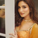 Donal Bisht Instagram - Eid Mubarak 🌙 . . . . . . . . . . . . . . . . . . . . . . . . . . . . @mayur_khatri 📸 Styling: @_.simrannnn._ Outfit: @zarijaipur Jewellery: @rajmankaofficial Makeup : @raveen_anand Hair : @sunil_celebrity_stylist . . . . . . #jaipur #indian #yellow #donalbisht #elegant #eidmubarak #explore #goodmorning #donalbisht #view #instagood #instamood #goodvibes #happy #happymood #pictureoftheday #best #beautiful #dress #love #instadaily #instagram #instamood #instalike #blessed #actor #actorslife #glow #outfit #glam #photoshoot