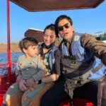 Ekta Kaul Instagram - First boating experience part 2! @sumeetvyas thank you.. 🤘🏻🤘🏻