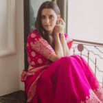 Ekta Kaul Instagram - Through the eyes of @gourabganguli.. 💕💕 After a fun shoot and a decent breakfast and a lot of fights! 😝😝 You are magic @gourabganguli please Baki photos bhi edit kar do 🙏🏻🙏🏻🙏🏻 😭😂 Wearing : @kosataga.in Make up and hair @therealdevikathapa Extensions @divadivinehair
