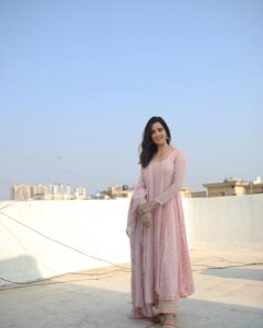 Ekta Kaul Instagram - Because not getting over these pictures !! 

@aaraishbyshivikasingh thank you for sending this.. 💕💕
@elevengates thank you for taking time out. 
@therealdevikathapa thank you for being so prompt!