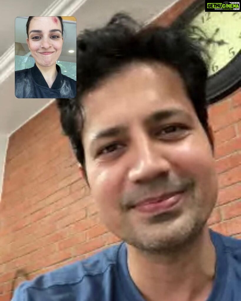 Ekta Kaul Instagram - That say video calls have made life easy! Well it hasn’t.. looking forward to go back home and hug these two gentlemen.. #myfirstvideocallpostresuming work