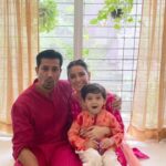 Ekta Kaul Instagram - Wishing everyone a very happy and prosperous Diwali! Carry the light and warmth within you. 💥💥 Love from us! 💕❤️
