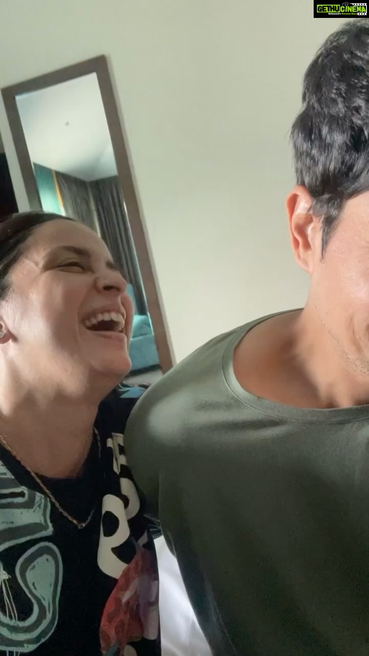 Ekta Kaul Instagram - Just adding some feel to the reel ! Wah wah wah! 🤣🤣