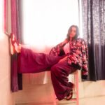 Ekta Kaul Instagram - Life isn’t perfect that your outfits can be 😂😂 Have a lovely day fellas 💕💕 Styled by my fav @ananyaarora2013 HMU @kirann.shah9461 Captured by @ravii_dixit