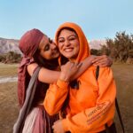Falaq Naaz Instagram - टूnnu mera bachcha, Kabhi nahi socha tha ki aese wish karungi tujhe,tu jaanti thi ki Aapi ne plan kiya hai tere liye surprise, I wanted to see you wearing that pretty princess dress, main tujhe taiyar karti tera cake banwati,tera wo surprised face dekhna tha mujhe,tu jaanti hai achhe se टूnnu tu mere liye kya maayne rakhti hai, dil tuta hua hai mera bohot,itni taklif kabhi mehsus nahi hui mujhe jitni tere jaane ke baad se hai,kabhi kabhi samajh nahi ata ki dua kiske liye karen teri rooh ke sukoon ke liye ya hamari (amma,sheezan,aur mere) zindagi ke itne mushkil imtihan ke liye,sleepless nights,unseen tears, tu sab dekh rahi hai I knw tu mere aas paas hi hai I can feel your presence, we miss you everyday टूnnu, you are gonna live forever in our heart, I Hope Teri sukoon waali talaash khatam ho gai ho, Mera bachcha meri nanhi si jaan Happy Birthday and I love you too ♾️❤️🧚‍♀️