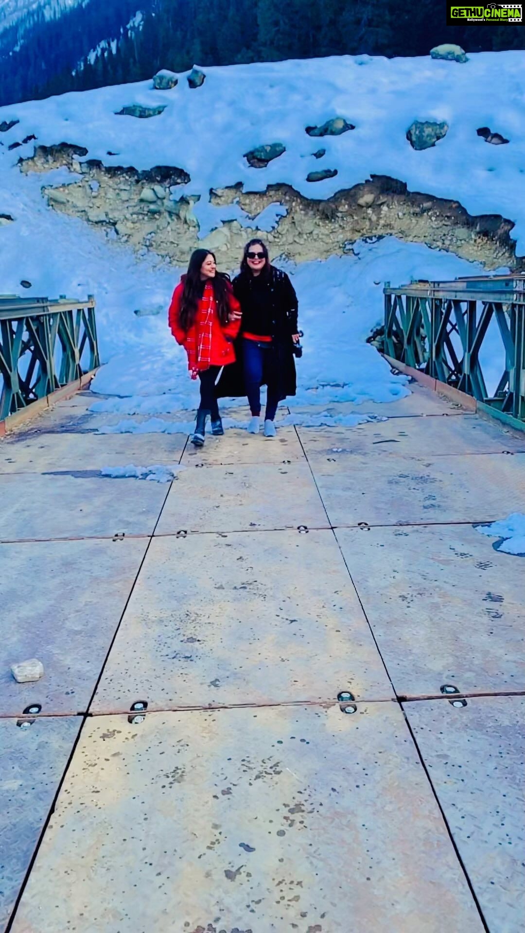 Falaq Naaz - 12.9K Likes - Most Liked Instagram Photos