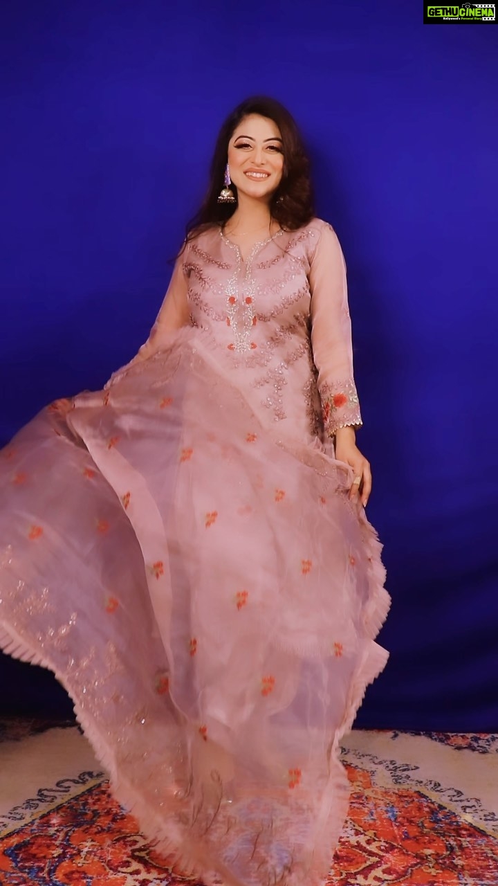 Falaq Naaz - 6.7K Likes - Most Liked Instagram Photos