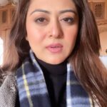 Falaq Naaz Instagram - 🧐🤔🤔 . . . #reels #comedy #reelitfeelit #falaqnaaz #foryou #family #memes #original #audio #viral #reelsinstagram #explorepage #trendingreels